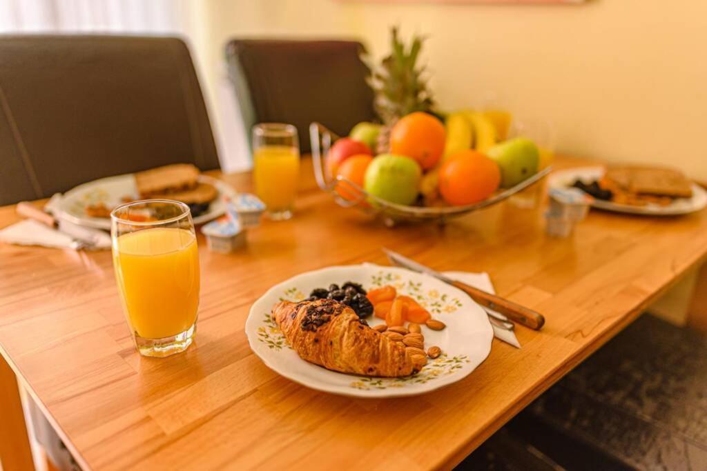 Cute And Cozy Studio With Cathedral View-Excellent Location Σαράγεβο Εξωτερικό φωτογραφία